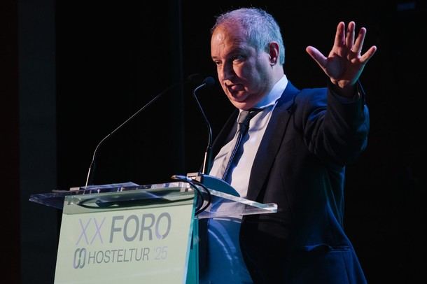 Hereu destaca el compromiso gubernamental con un turismo sostenible y equitativo