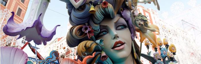 Las Fallas de Valencia atraen turistas de todo el mundo Las Fallas de Valencia atraen turistas de todo el mundo