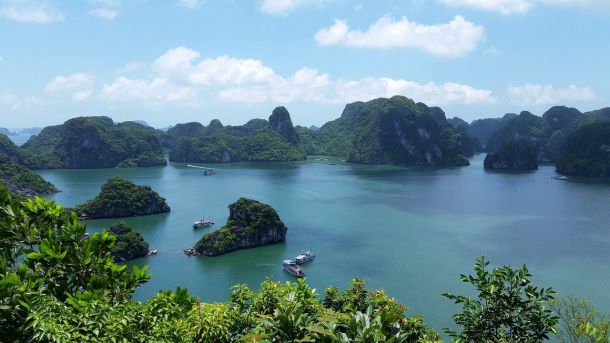 La belleza de Halong (III): Mucho más que ver