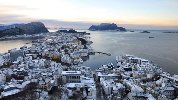 Hurtigruten: El despertar Ártico