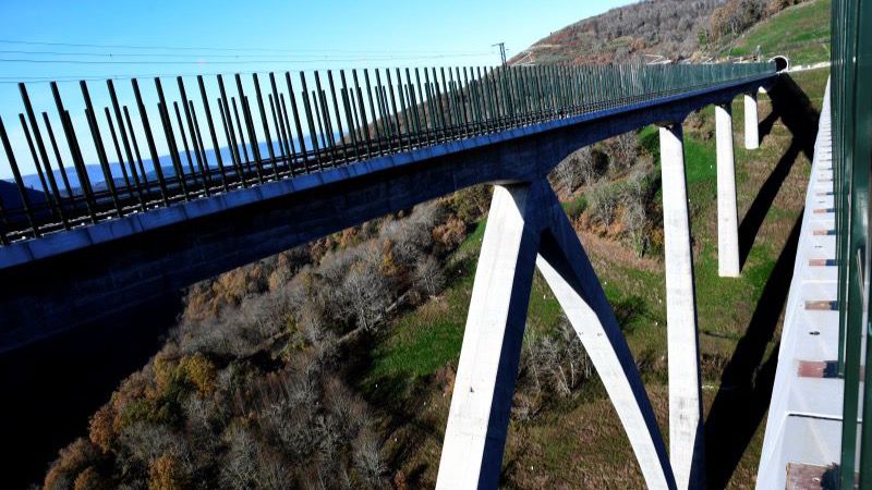 Las cuentas de Adif reflejan el fuerte impacto de la crisis del Covid-19 en los tráficos ferroviarios