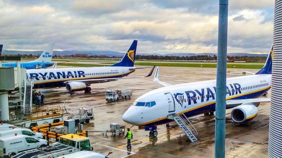 Los pasajeros de Ryanair con tarjetas de embarque de 'Kiwi' no podrán volar