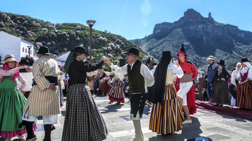 Fiestas del Almendro en Flor de Tejeda (Gran Canaria)