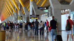 Reyes Maroto: "Los turistas internacionales están eligiendo España por el alto porcentaje de población vacunada"