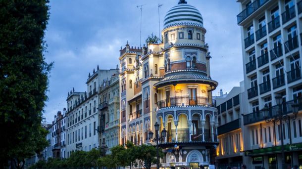 Un color especial: La pasión y la emoción regresan a Sevilla en Semana Santa