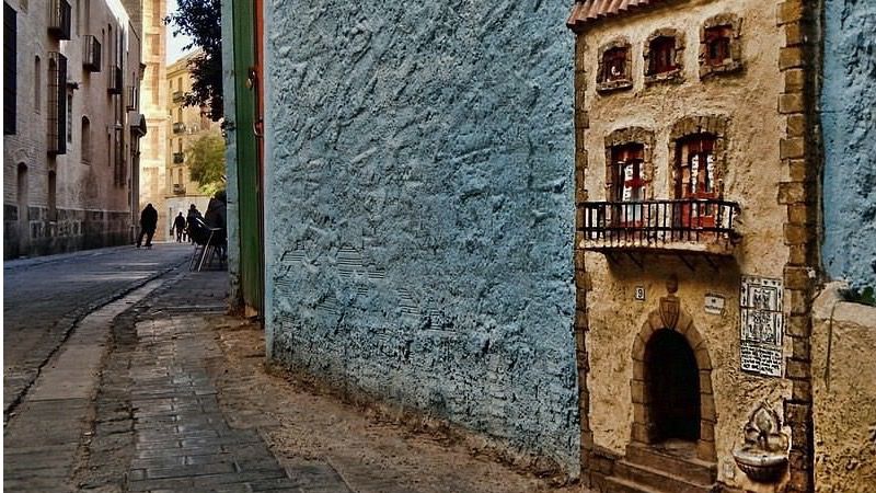 #Curiosidades: 'La Casa de los Gatos' en Valencia (España)