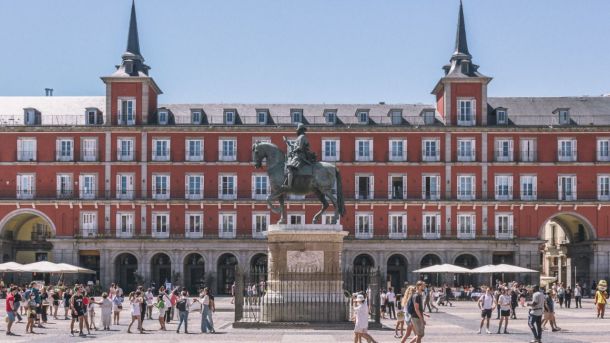 Gómez: 'Los datos extraordinarios demuestran el potencial del turismo en España'