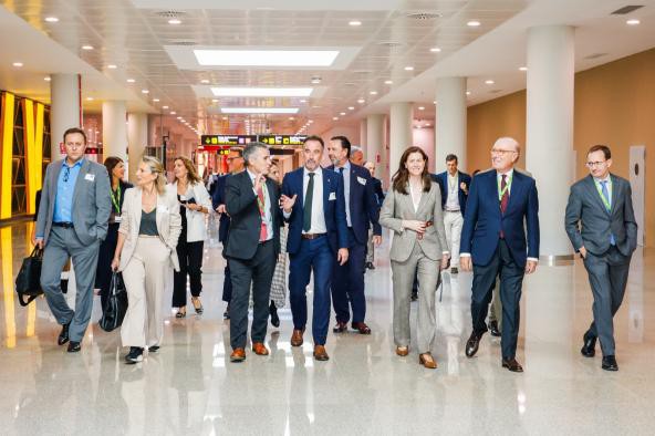 Aena informa al Govern balear sobre obras invernales en el aeropuerto de Palma