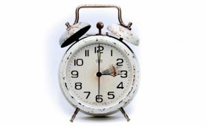 El cambio de hora en España: Origen, controversia y posibles escenarios sin él