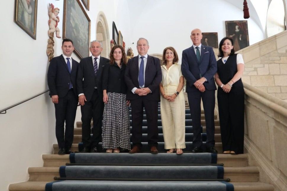 Hereu presenta un proyecto de ampliación del Parador de León con 30 millones de euros de inversión