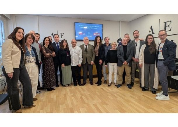 AEHM firma nuevo convenio que mejora condiciones laborales en el sector hotelero de Madrid