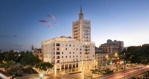AEHCOS: La moratoria hotelera no solucionará el acceso a la vivienda en Málaga