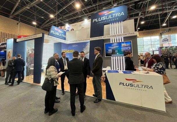 Plus Ultra Líneas Aéreas lanza nueva ruta a Buenos Aires en la feria ANATO