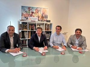 Acuerdo clave para la hostelería: sindicatos y patronales firman nuevo ALEH